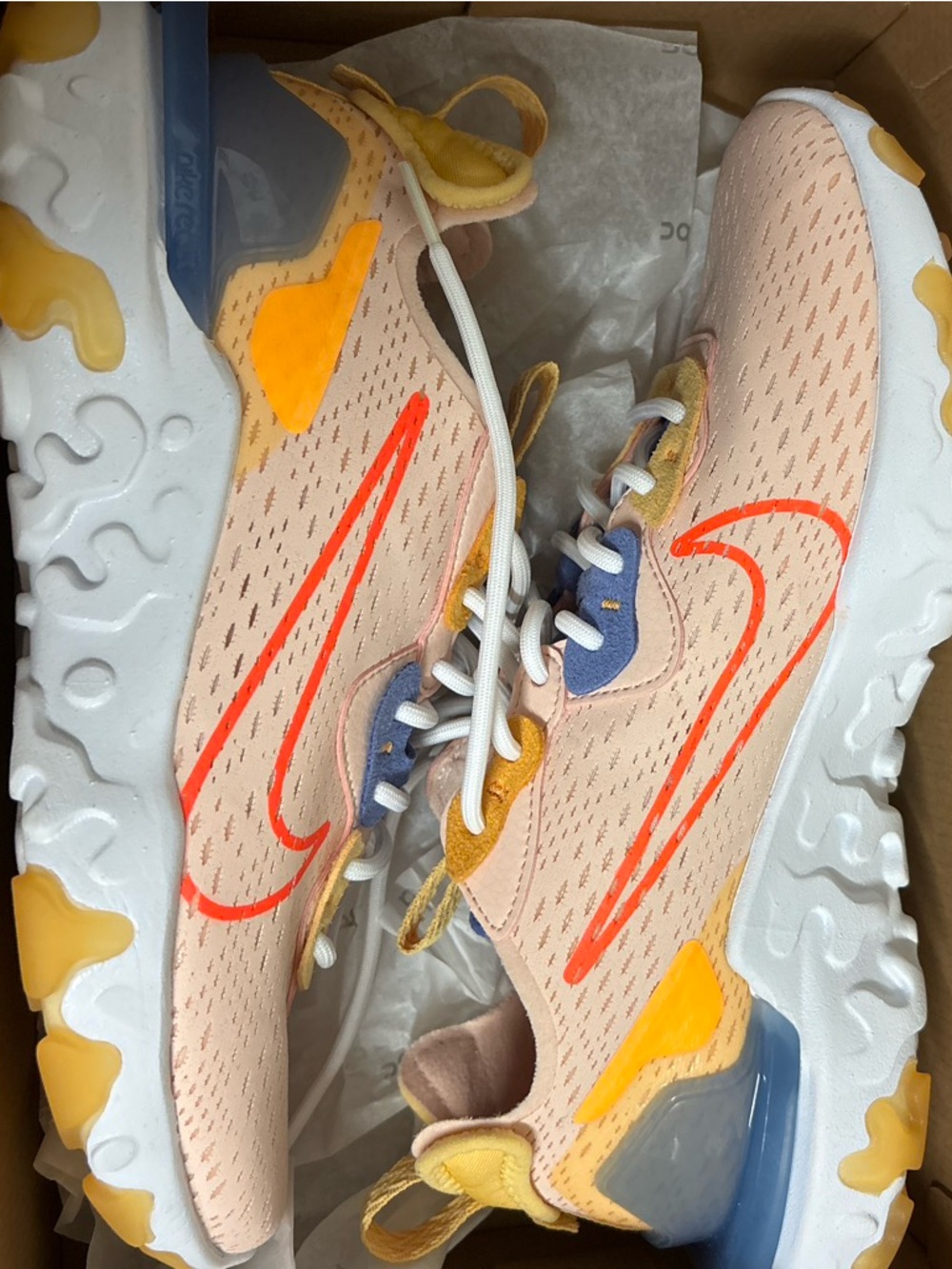Nike D/MS/X Runner in Lavender Blue & Pale Pink